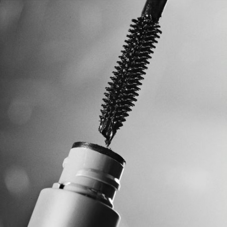 Mascara Volume DEEP MATTER Bold - Noir Madara