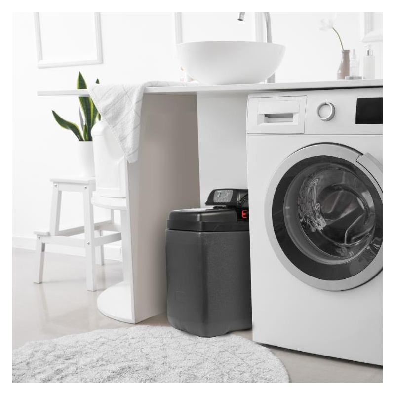Installation adoucisseur d’eau Ecosoft Pink 150 dans un espace réduit
