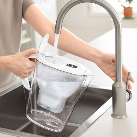 Carafe filtrante BRITA Marella blanche avec filtre MAXTRA PRO pour eau du robinet
