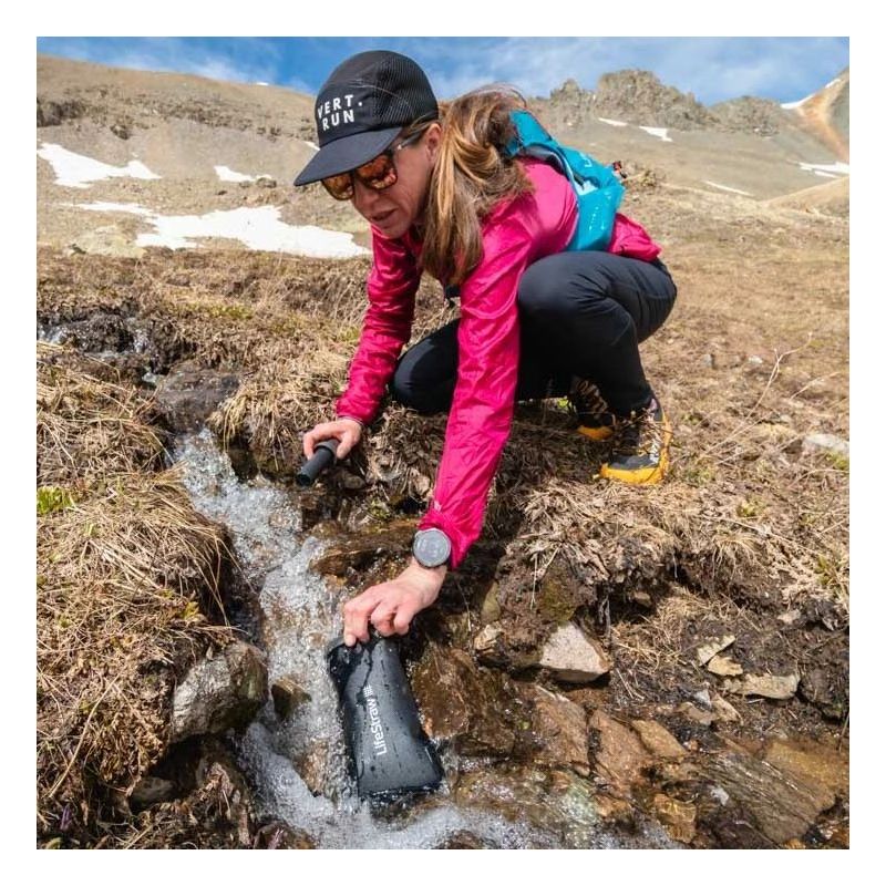 Gourde filtrante souple LifeStraw eau de source naturelle