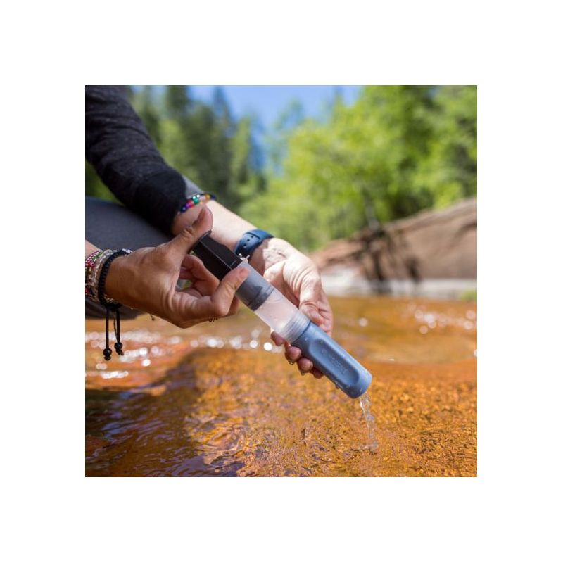 Nettoyage de la Paille filtrante LifeStraw Peak Solo avec la serringue de backwash