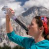 Paille filtrante LifeStraw Peak Series en situation de randonnée