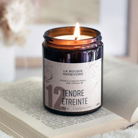 Bougie naturelle parfumée N°12 Tendre Étreinte - Rose & Cardamome - La Bougie Herbivore