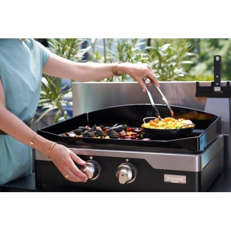 Plancha électrique Allure 260 Duo Edition sur desserte Le Marquier