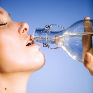 Une bonne hydratation de la peau